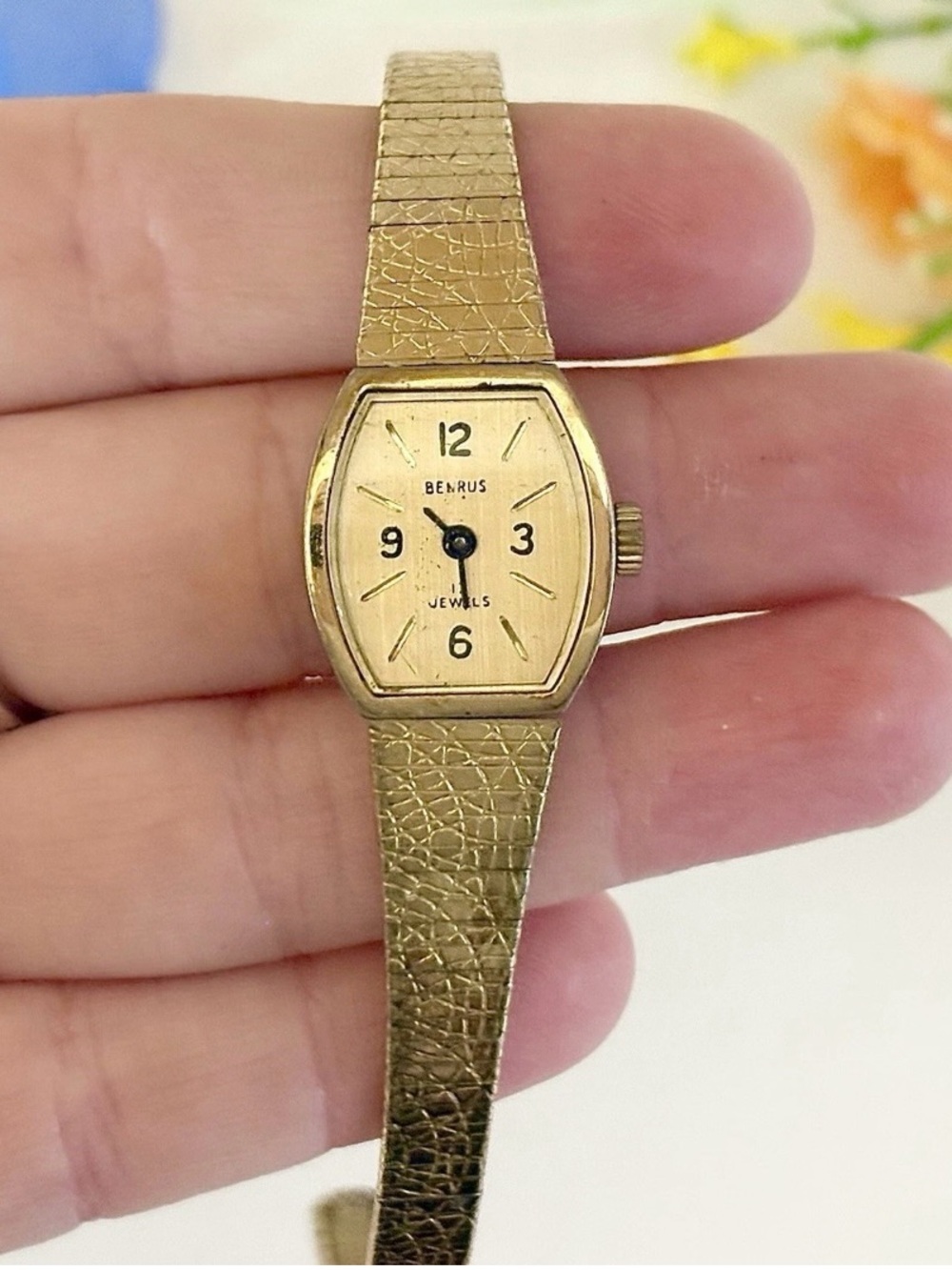 Antique Benrus Gold-Plated Mechanical Watch WORKS!!! 17 Jewels Cocktail Fashion